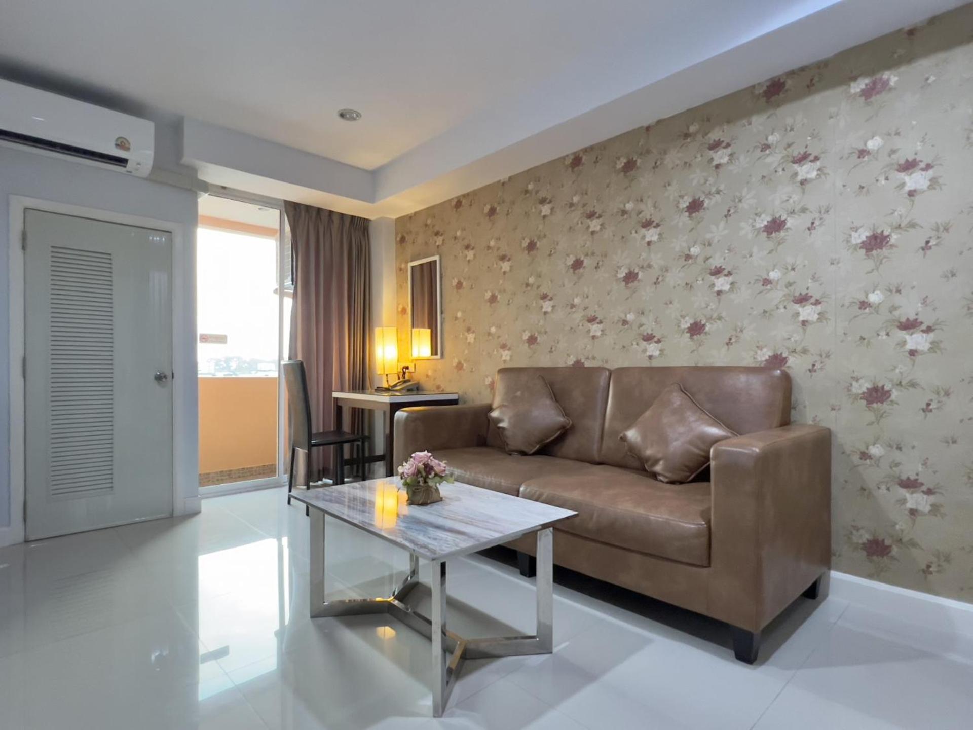 Baanhim Hotel Rayong Exterior photo