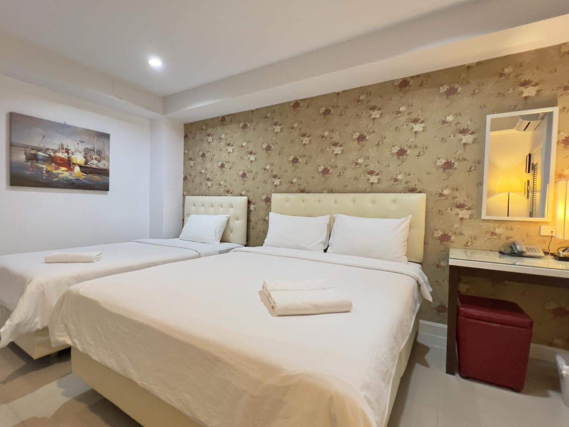 Baanhim Hotel Rayong Exterior photo