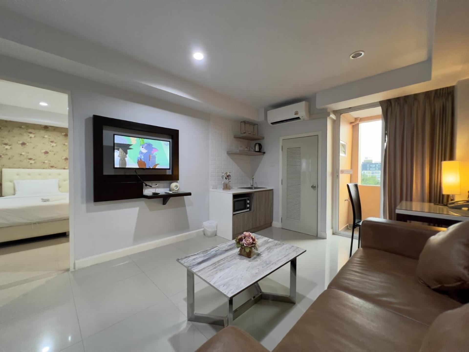 Baanhim Hotel Rayong Exterior photo