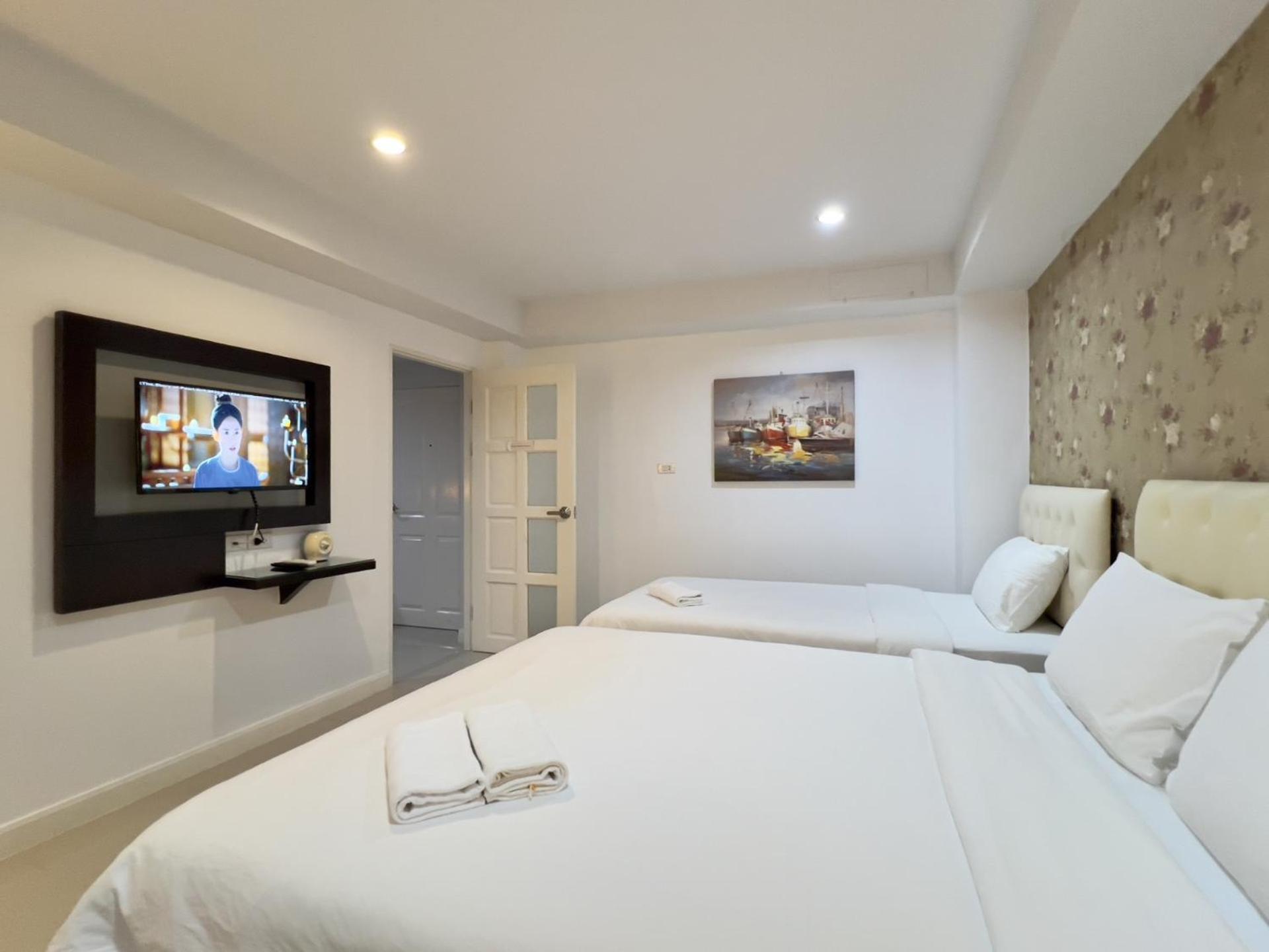 Baanhim Hotel Rayong Exterior photo