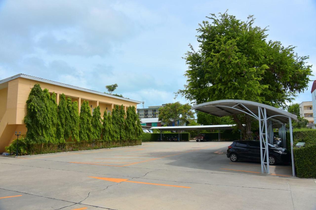 Baanhim Hotel Rayong Exterior photo